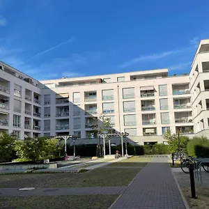 https://privatzimmer-mit-eigenem-bad.find-berlin-hotels.com